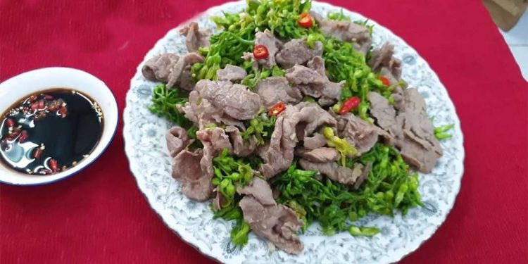 Hoa thiên lý xào thịt bò